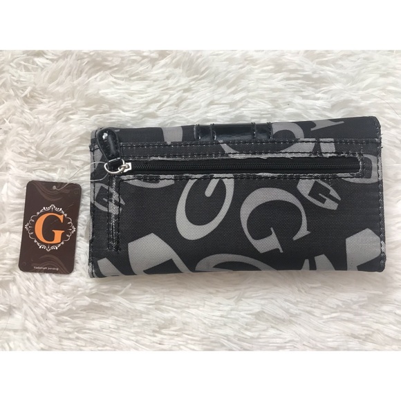 Wallet - Picture 2 of 3